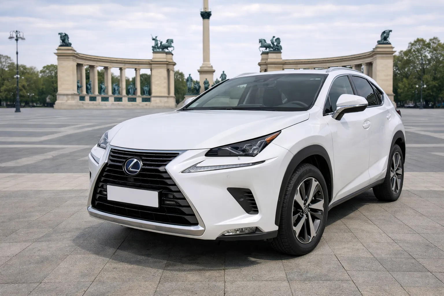 Lexus NX 300h prémium hibrid SUV modern kivitelben